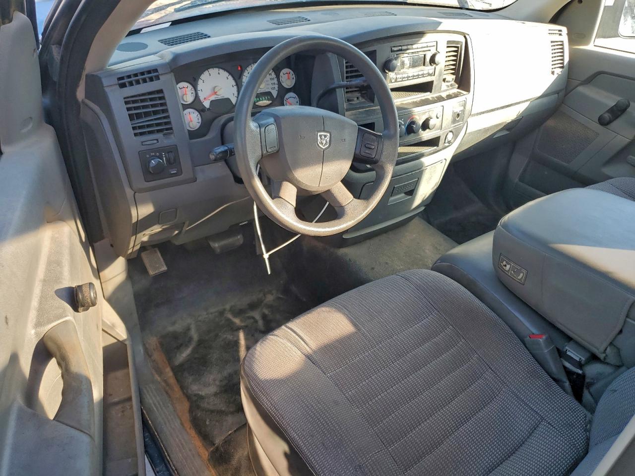 2006 DODGE RAM 1500 ST photo 8