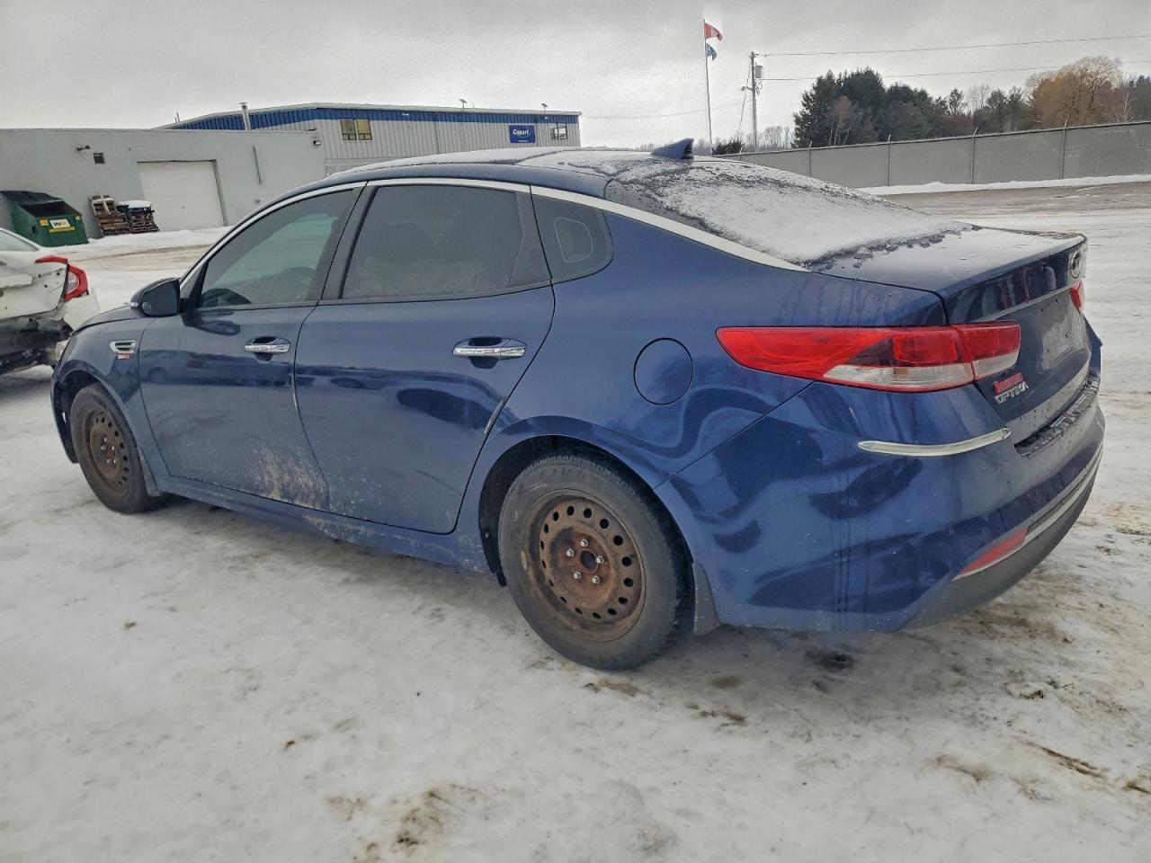 2018 KIA OPTIMA LX photo 2