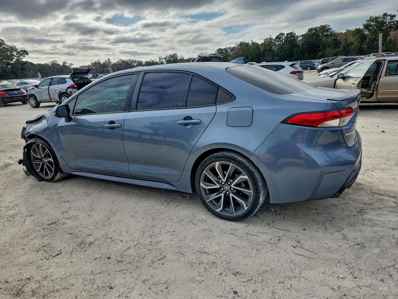 2021 TOYOTA COROLLA SE photo 2