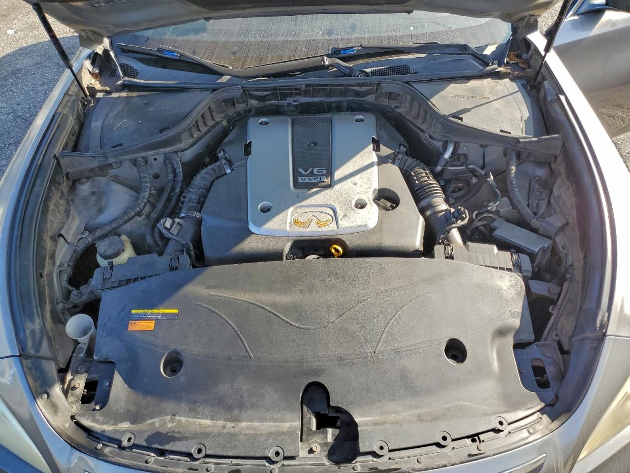 2012 INFINITI M37 photo 11