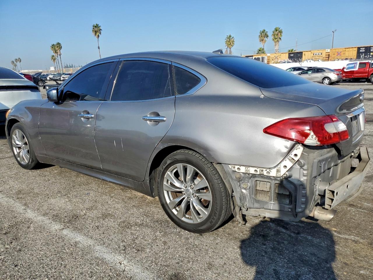 2012 INFINITI M37 photo 2