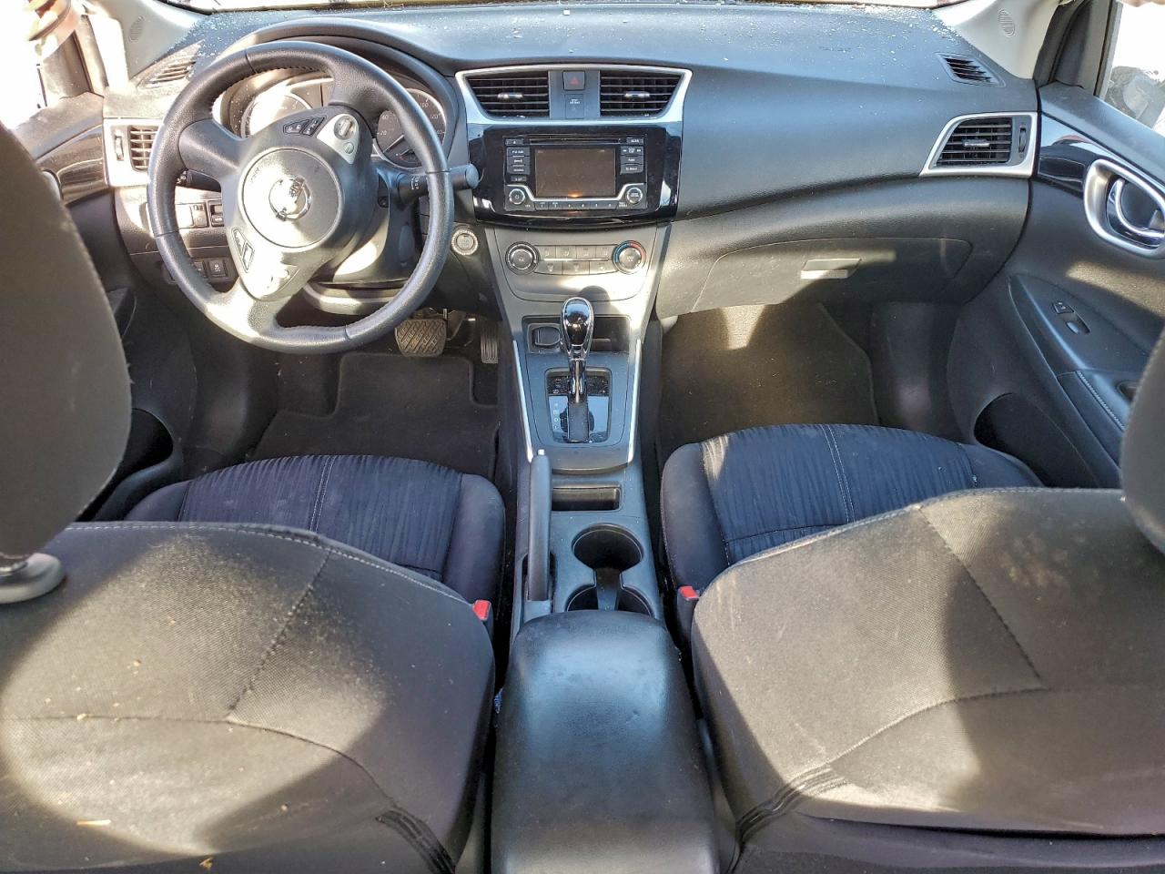 2016 NISSAN SENTRA S photo 8