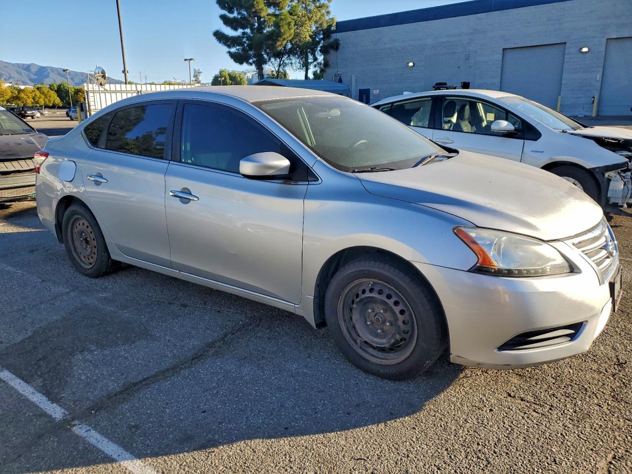 2014 NISSAN SENTRA S photo 4