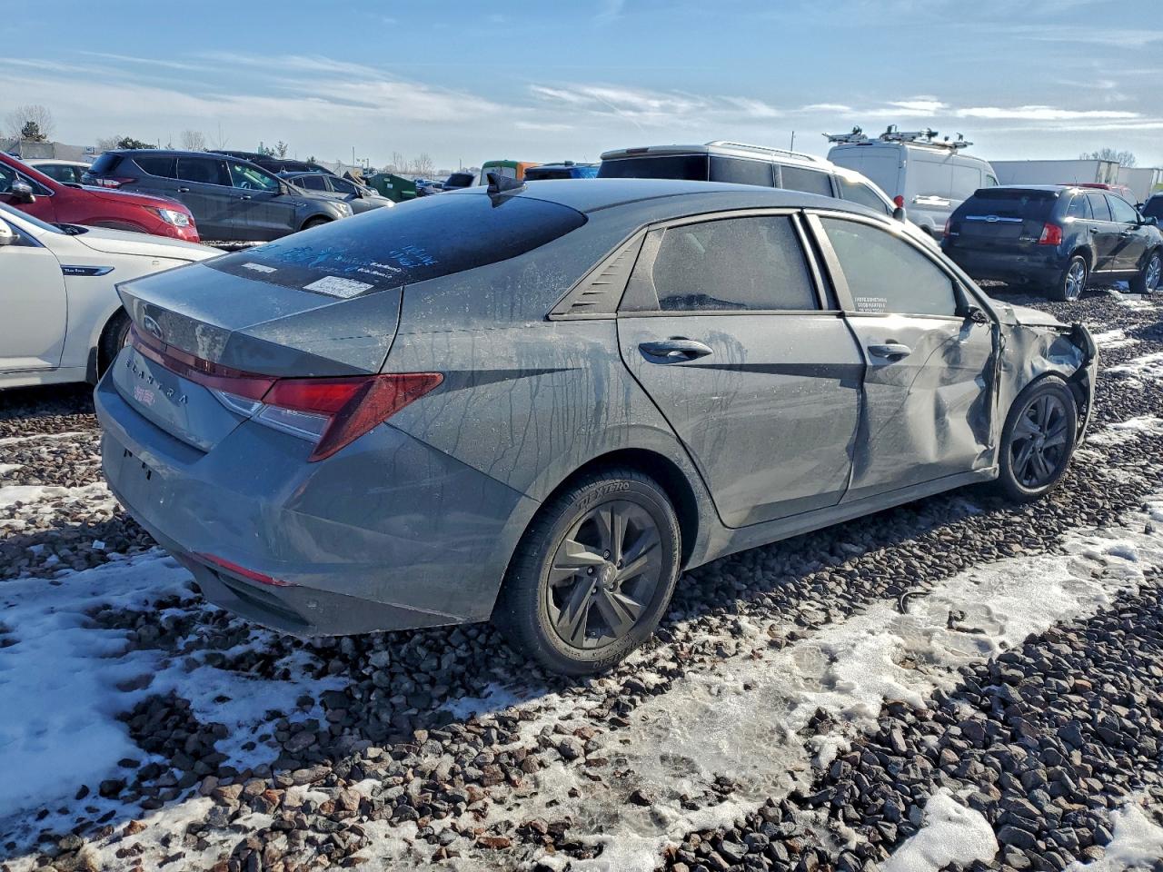2021 HYUNDAI ELANTRA SEL photo 3