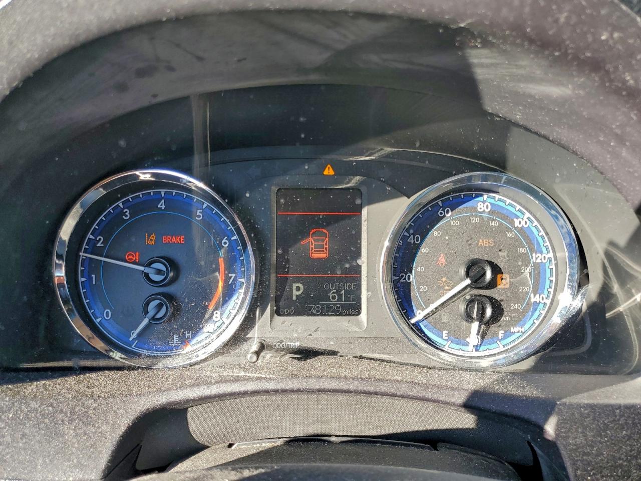 2017 TOYOTA COROLLA L photo 9