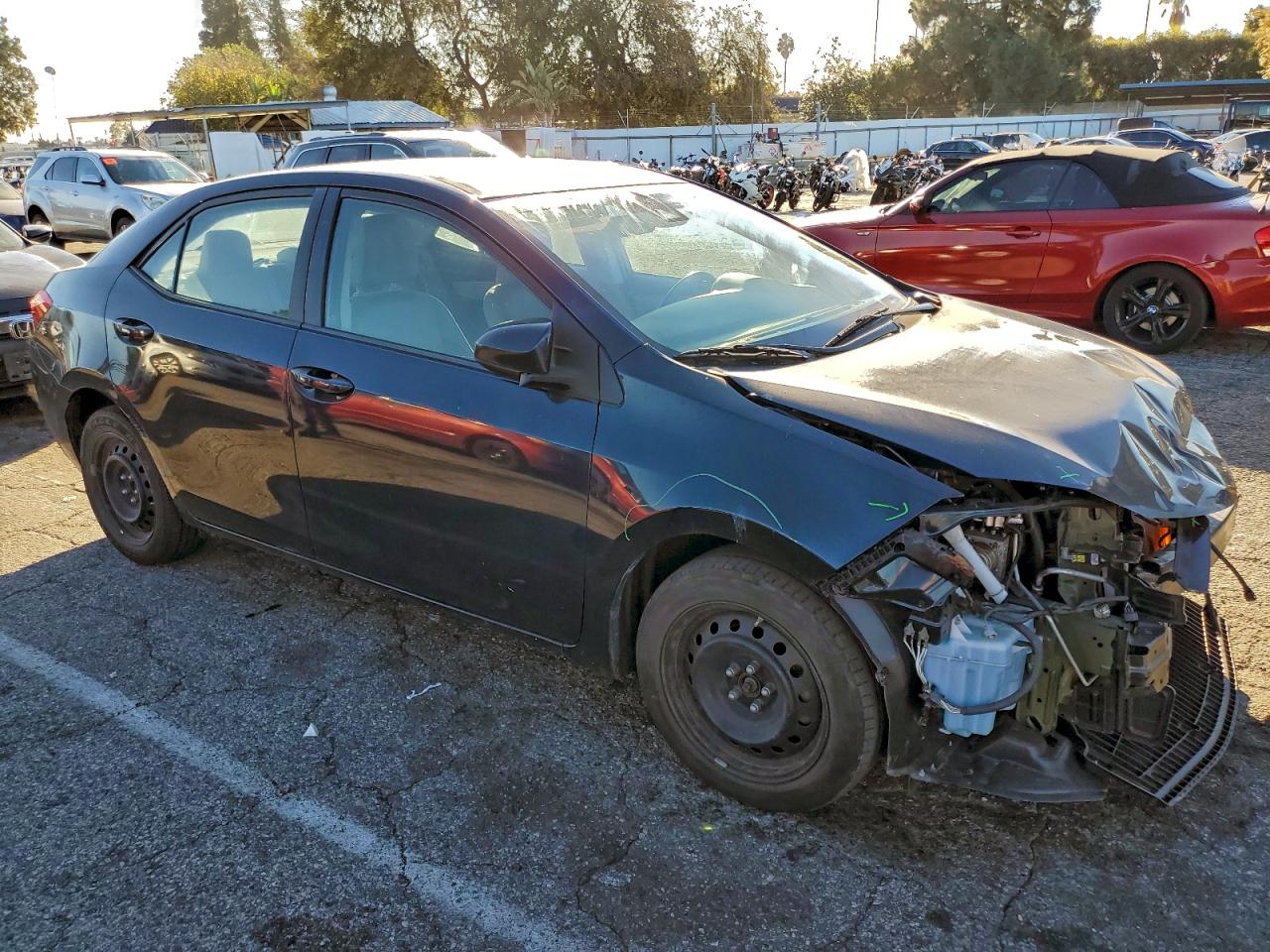 2017 TOYOTA COROLLA L photo 4