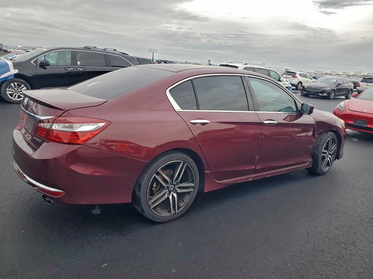 2016 HONDA ACCORD SPORT photo 3
