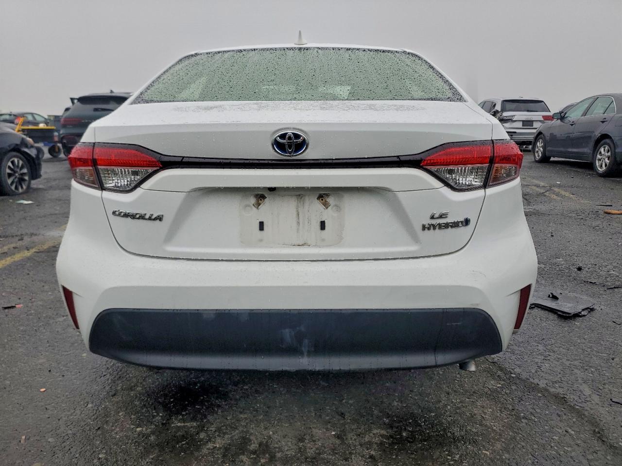 2024 TOYOTA COROLLA LE photo 6