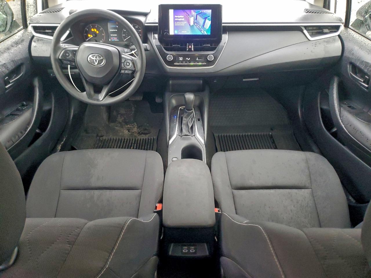 2024 TOYOTA COROLLA LE photo 8