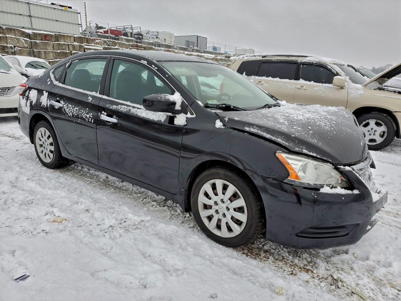 2013 NISSAN SENTRA S photo 4