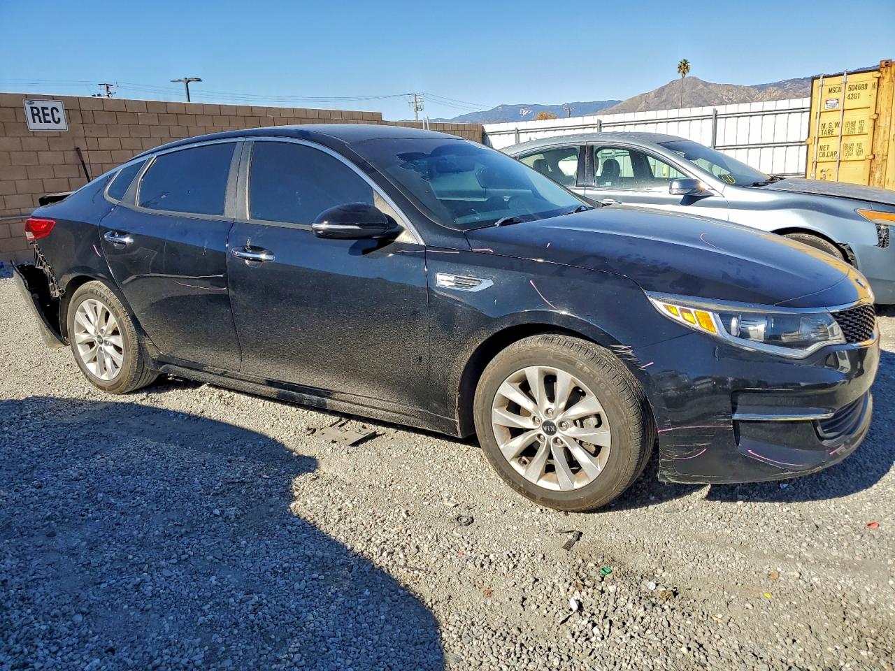 2018 KIA OPTIMA LX photo 4