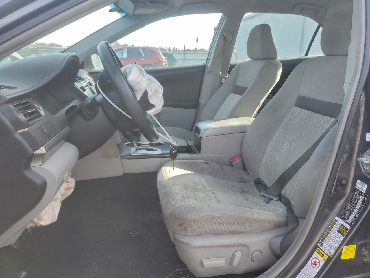 2012 TOYOTA CAMRY BASE photo 7