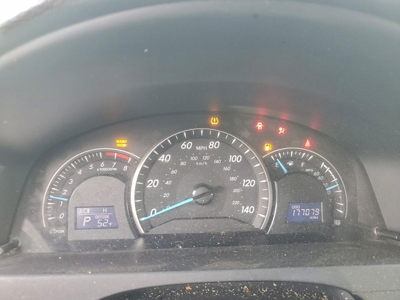 2012 TOYOTA CAMRY BASE photo 9