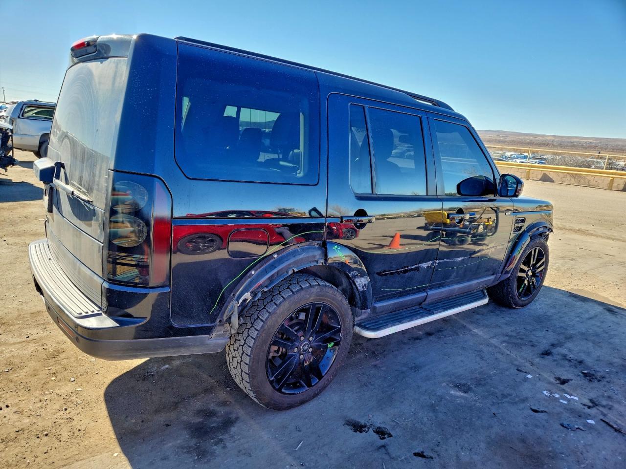 2016 LAND ROVER LR4 HSE photo 3