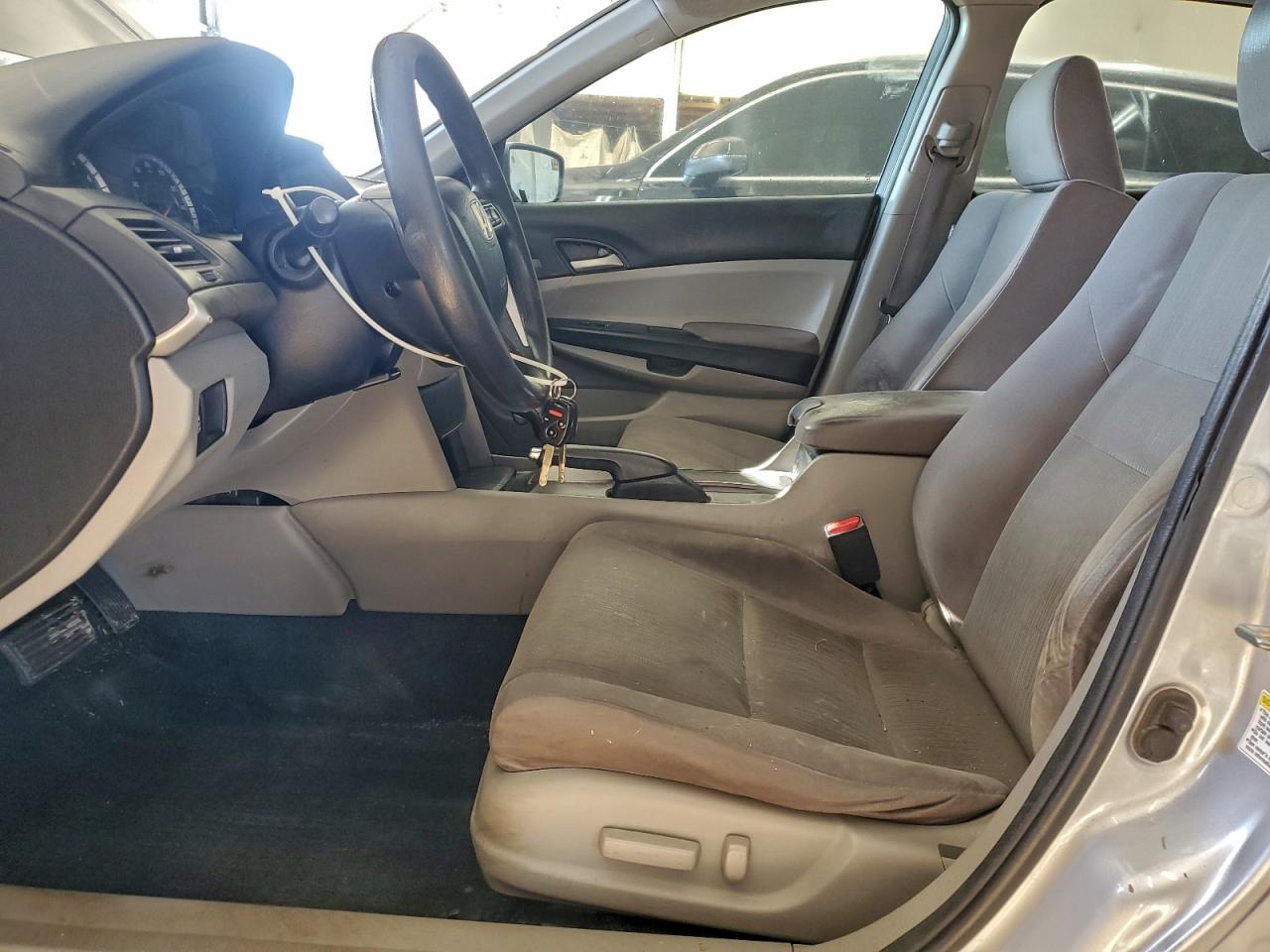2012 HONDA ACCORD LXP photo 7