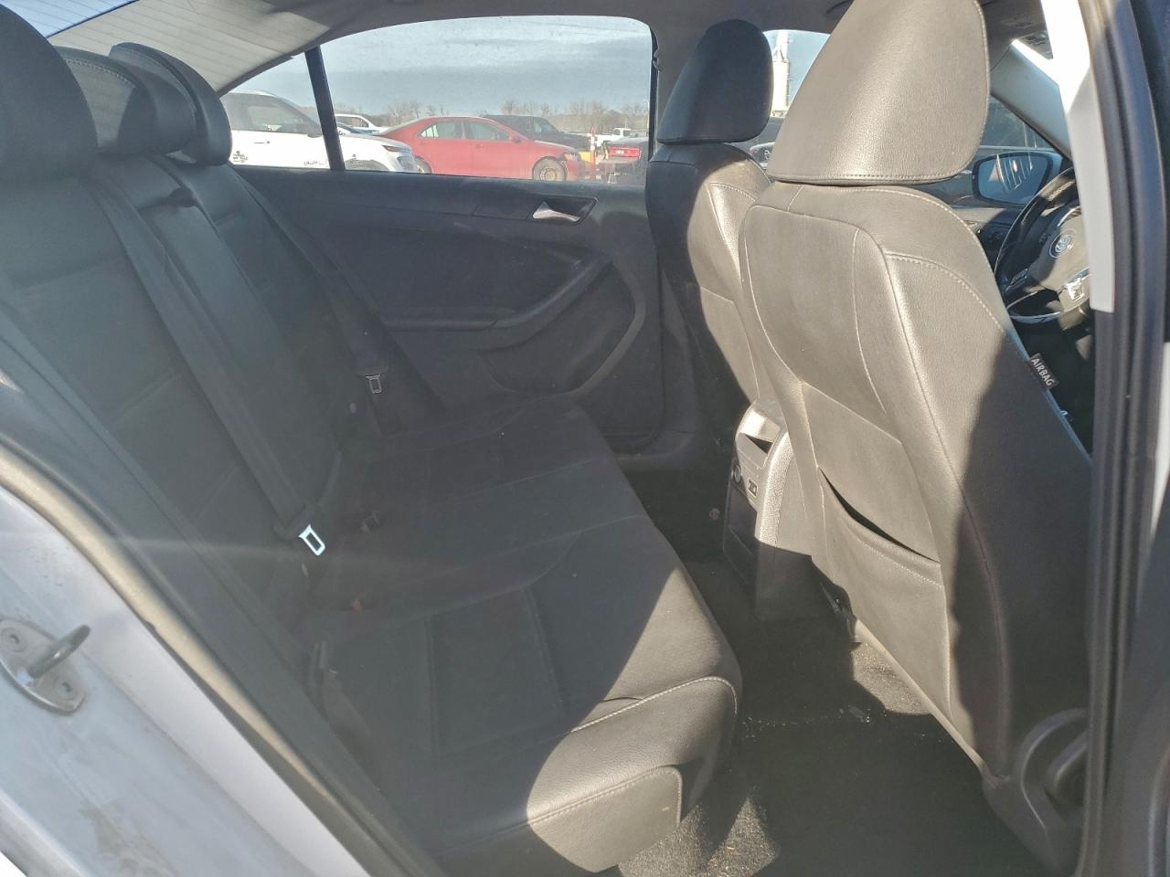 2012 VOLKSWAGEN JETTA SE photo 10