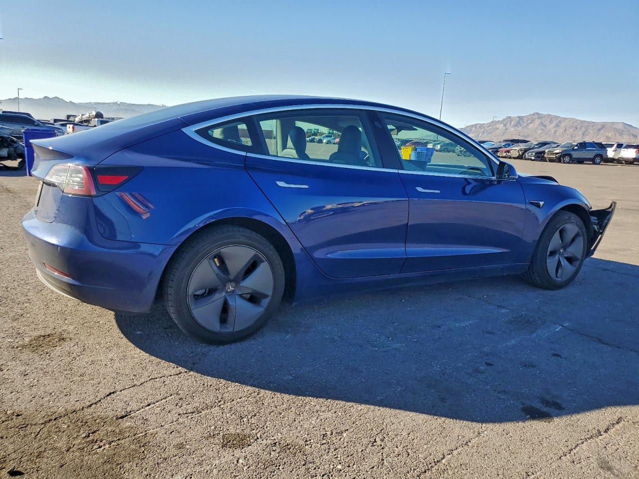 2020 TESLA MODEL 3 photo 3