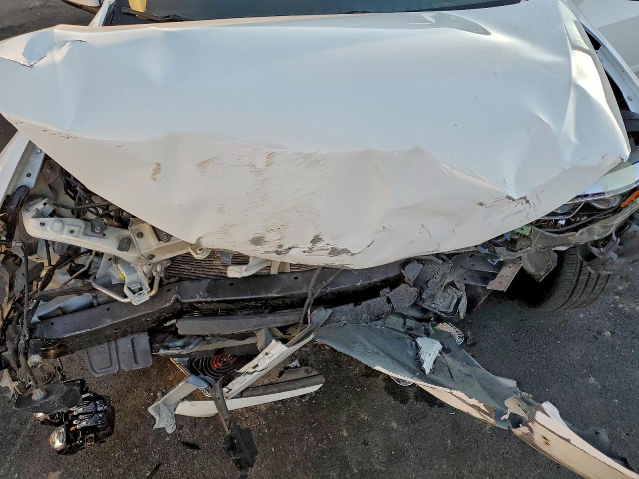 2018 TOYOTA COROLLA L photo 11