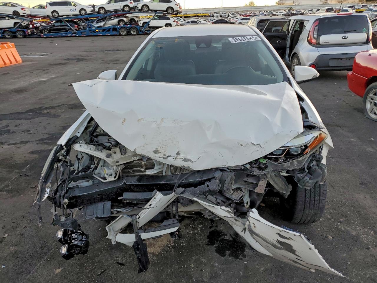 2018 TOYOTA COROLLA L photo 5