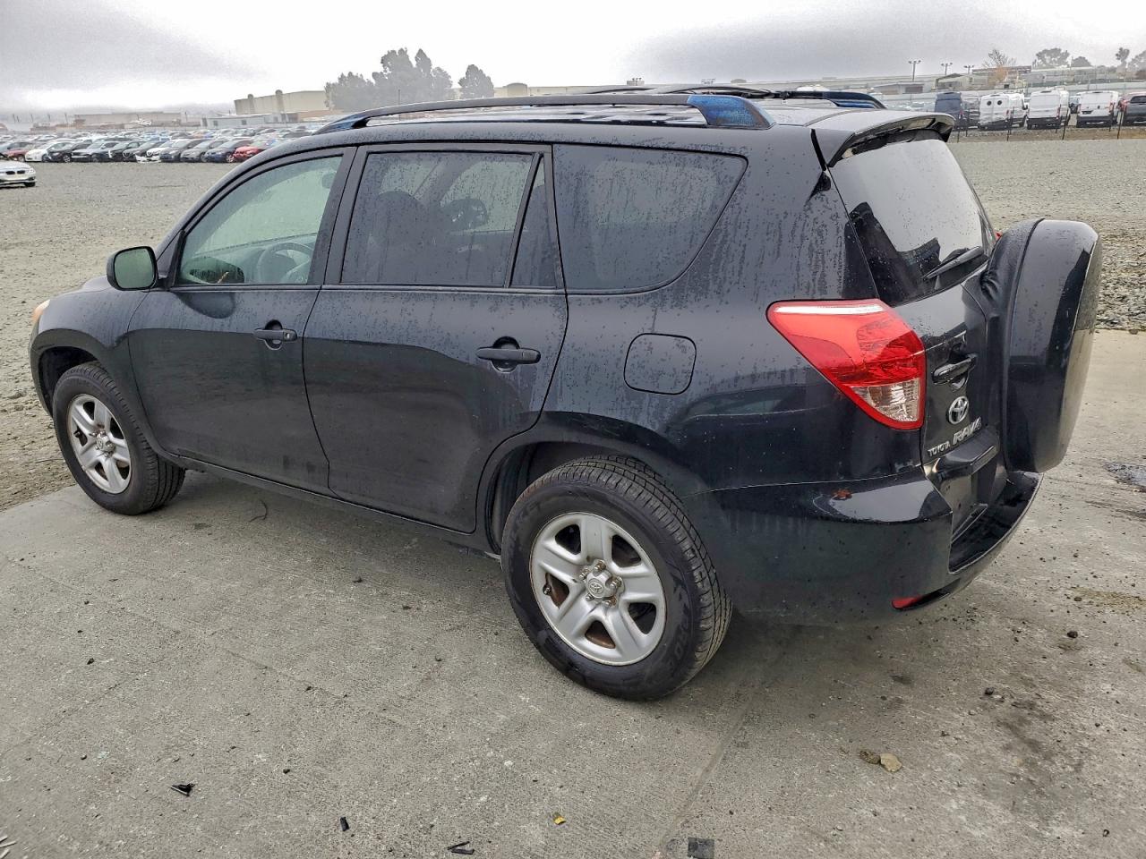 2008 TOYOTA RAV4 photo 2