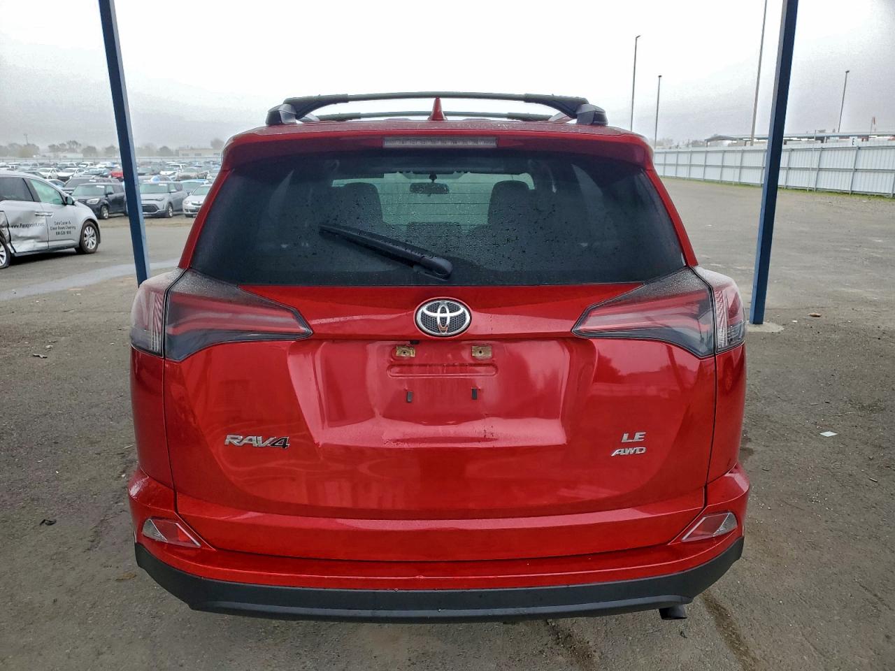 2016 TOYOTA RAV4 LE photo 6
