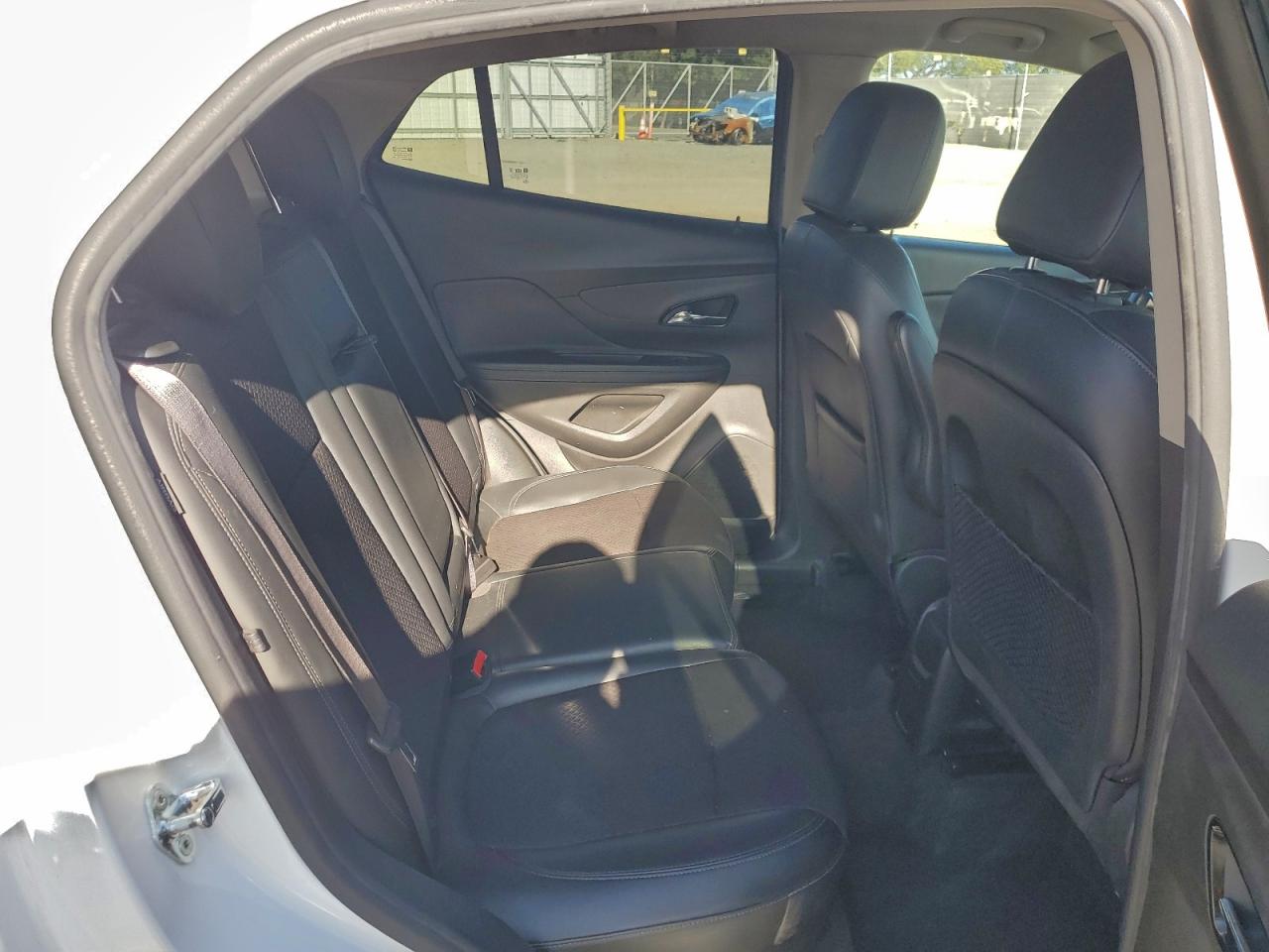 2018 BUICK ENCORE PREFERRED photo 21