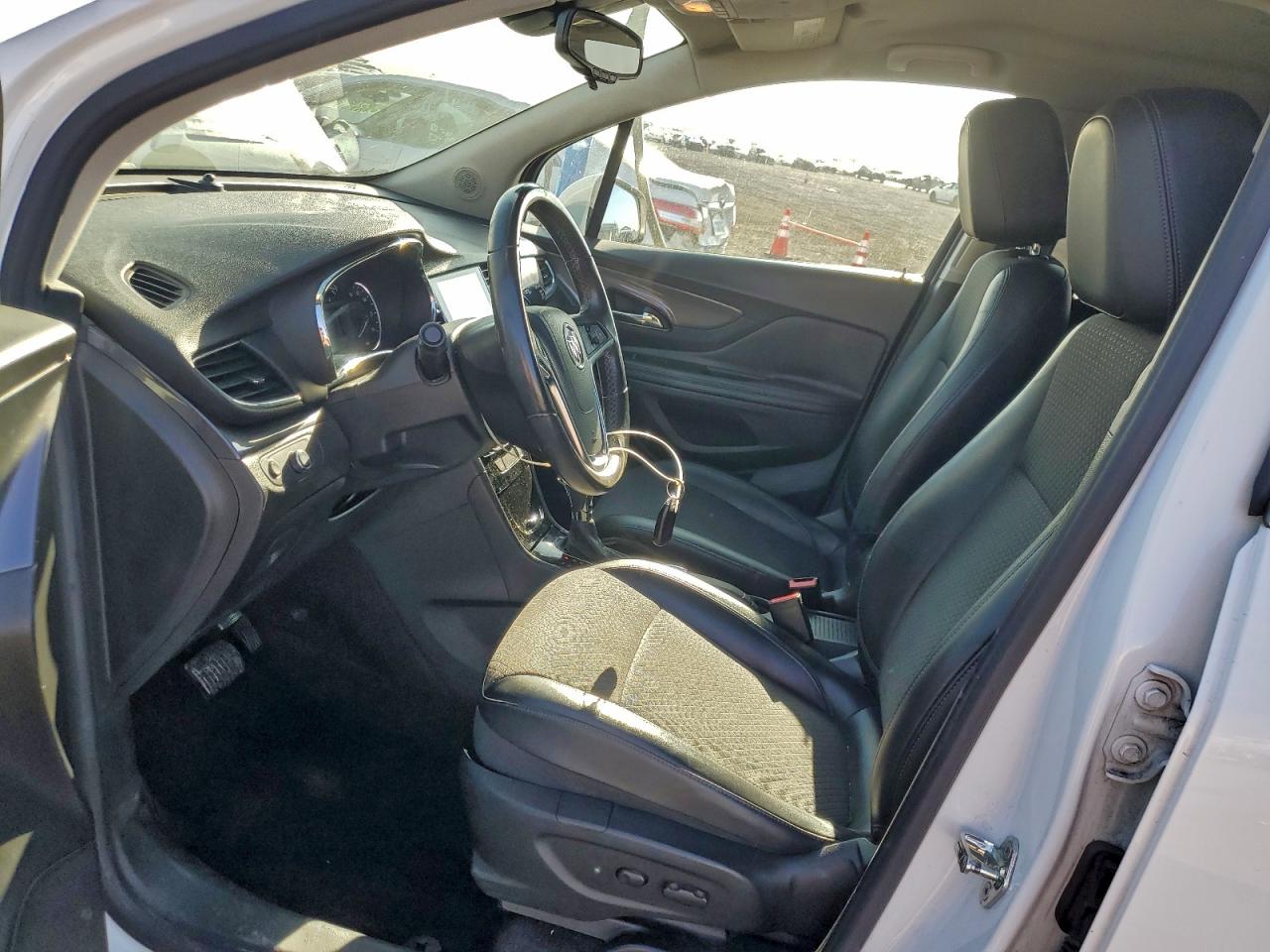 2018 BUICK ENCORE PREFERRED photo 13