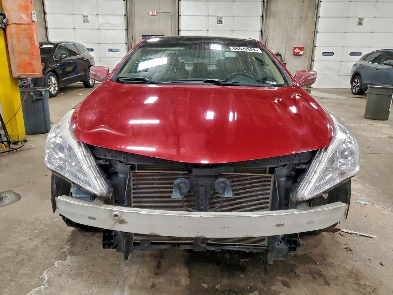 2013 HYUNDAI AZERA GLS photo 13