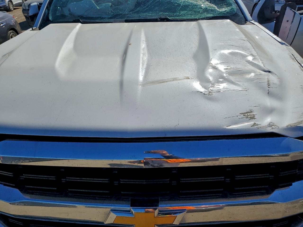 2018 CHEVROLET SILVERADO C1500 LT photo 11