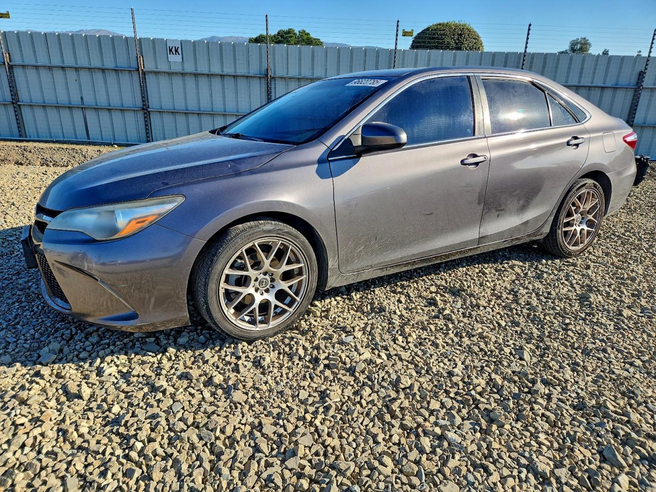 2017 TOYOTA CAMRY