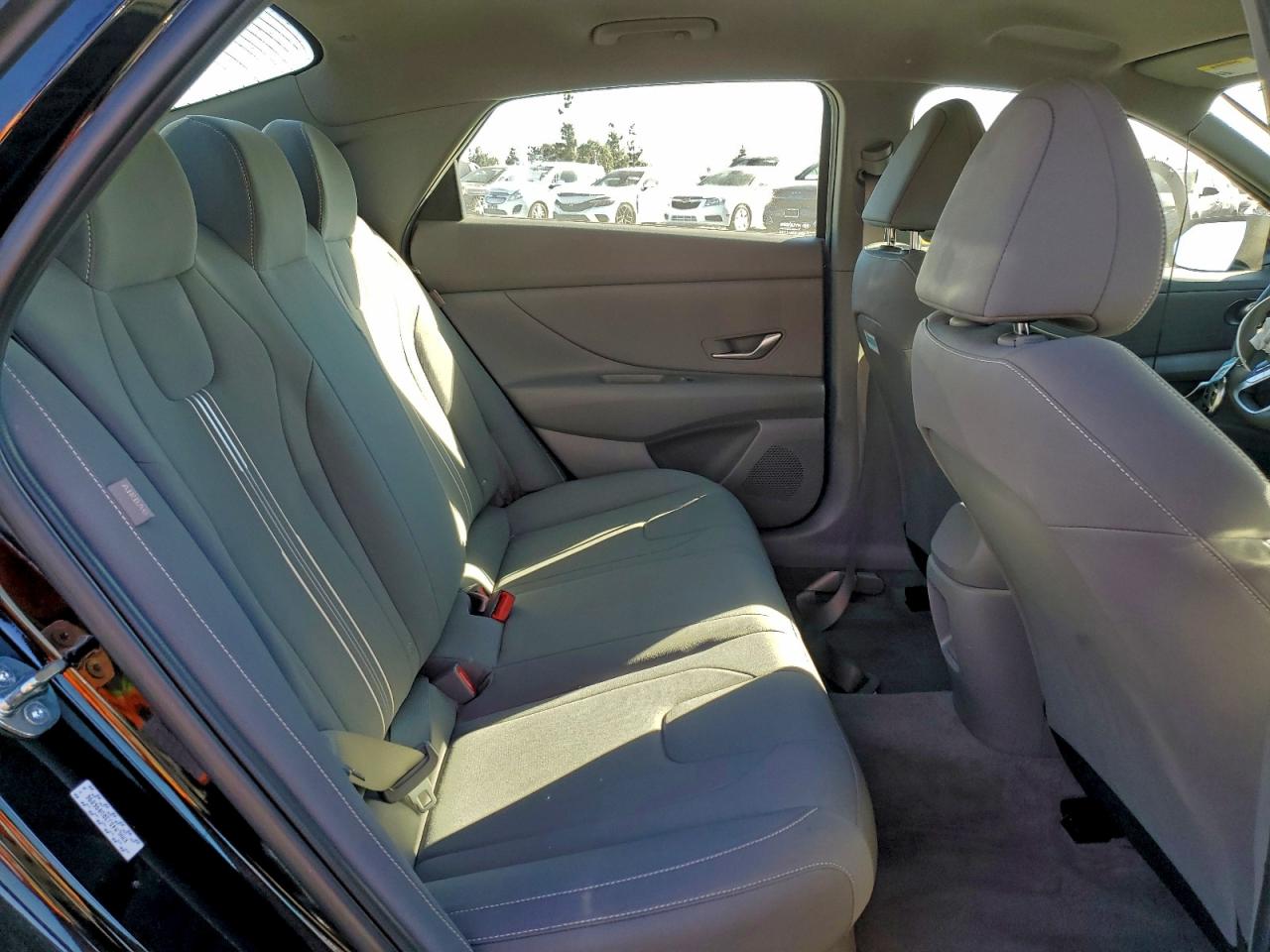 2024 HYUNDAI ELANTRA BLUE photo 10