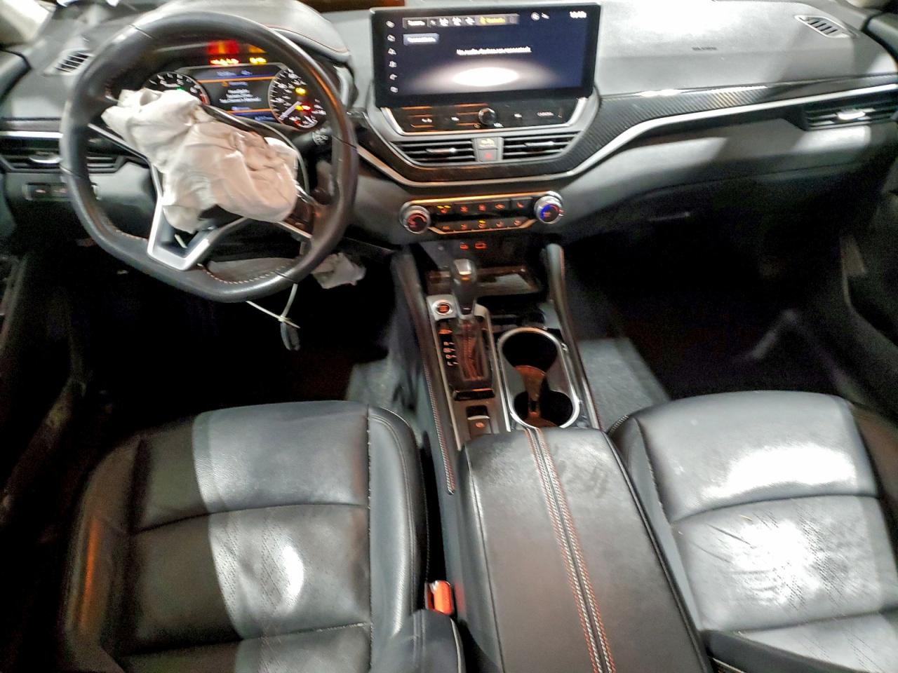 2024 NISSAN ALTIMA SR photo 8