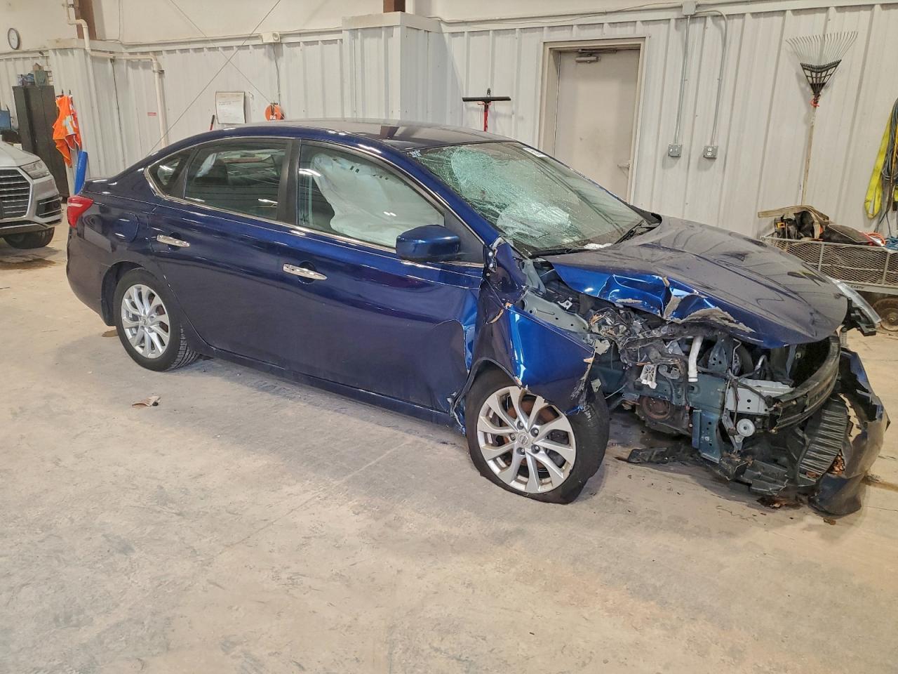 2019 NISSAN SENTRA S photo 4