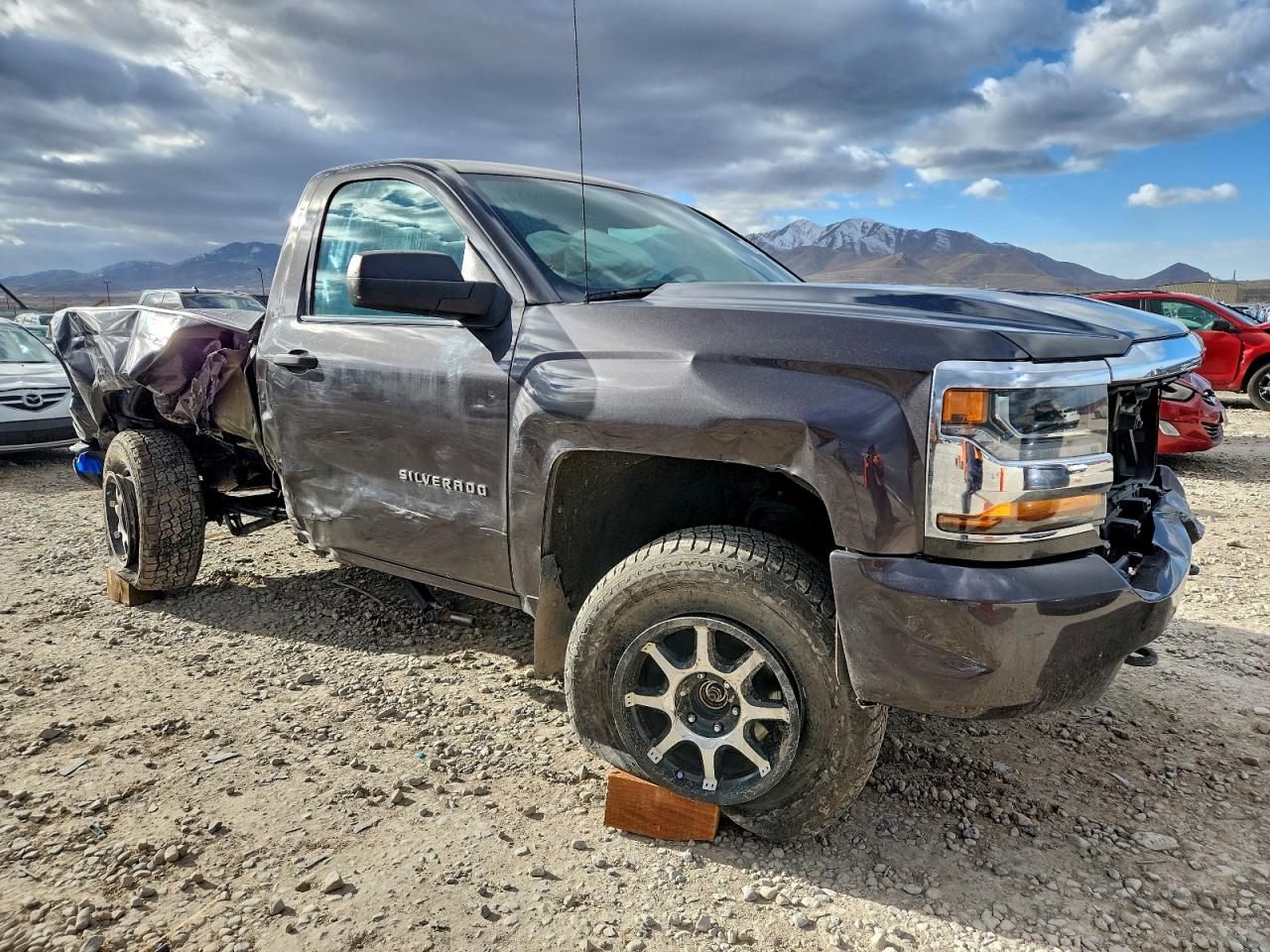 2016 CHEVROLET SILVERADO K1500 photo 4