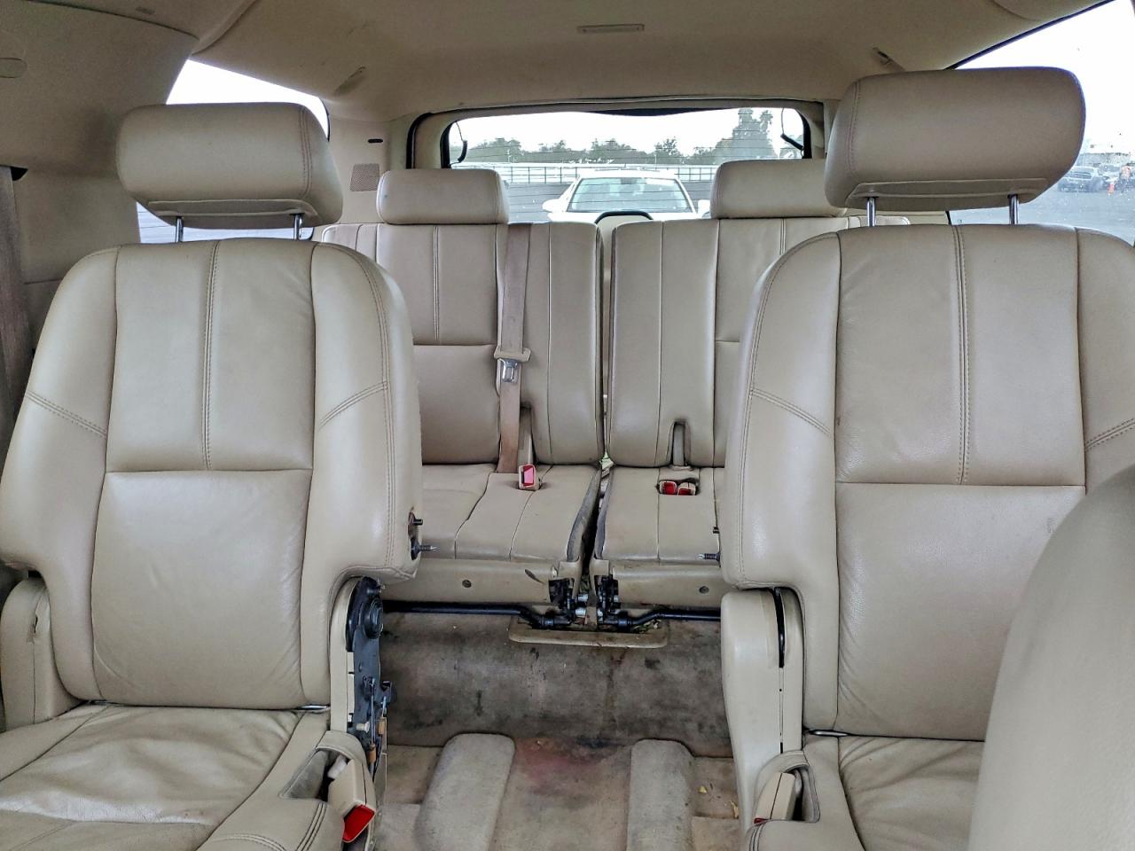 2008 CHEVROLET SUBURBAN K1500 LS photo 10