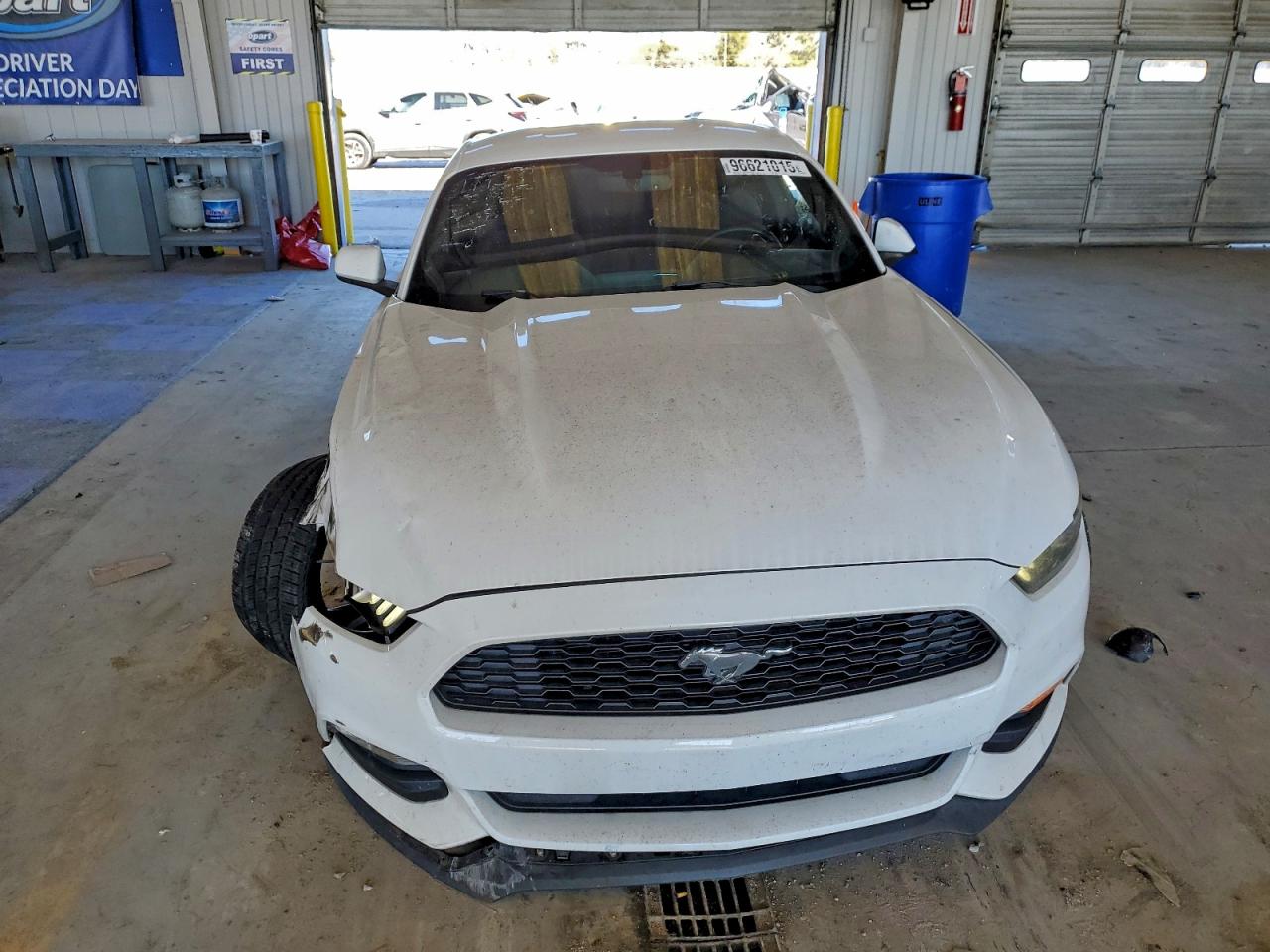 2016 FORD MUSTANG photo 5