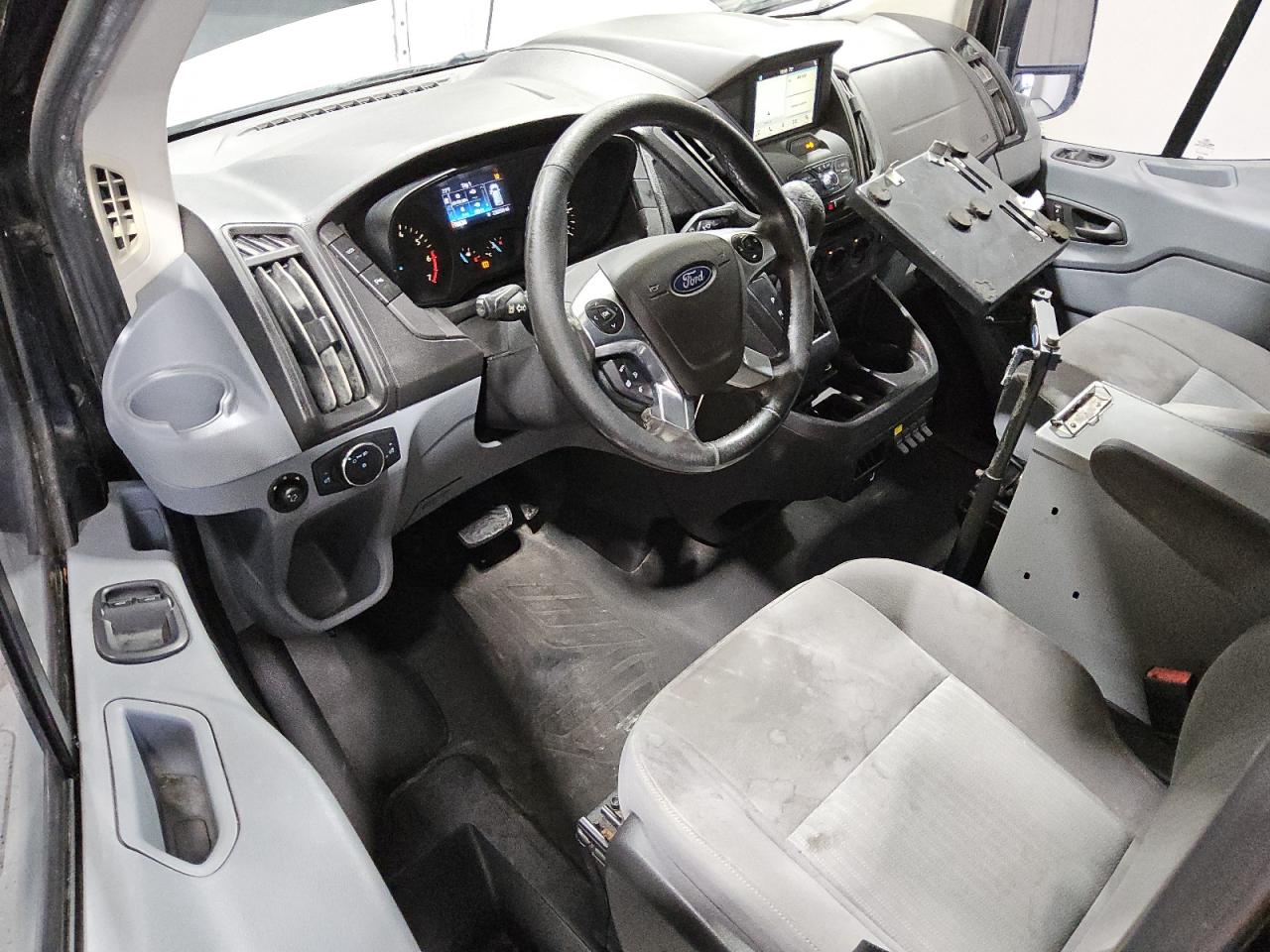 2018 FORD TRANSIT T-250 photo 8