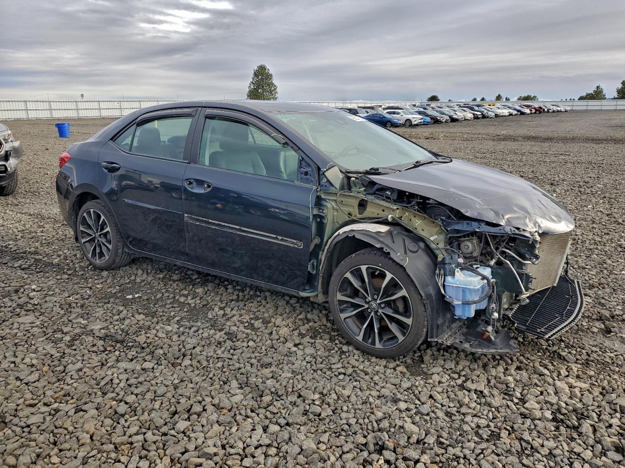 2019 TOYOTA COROLLA L photo 4