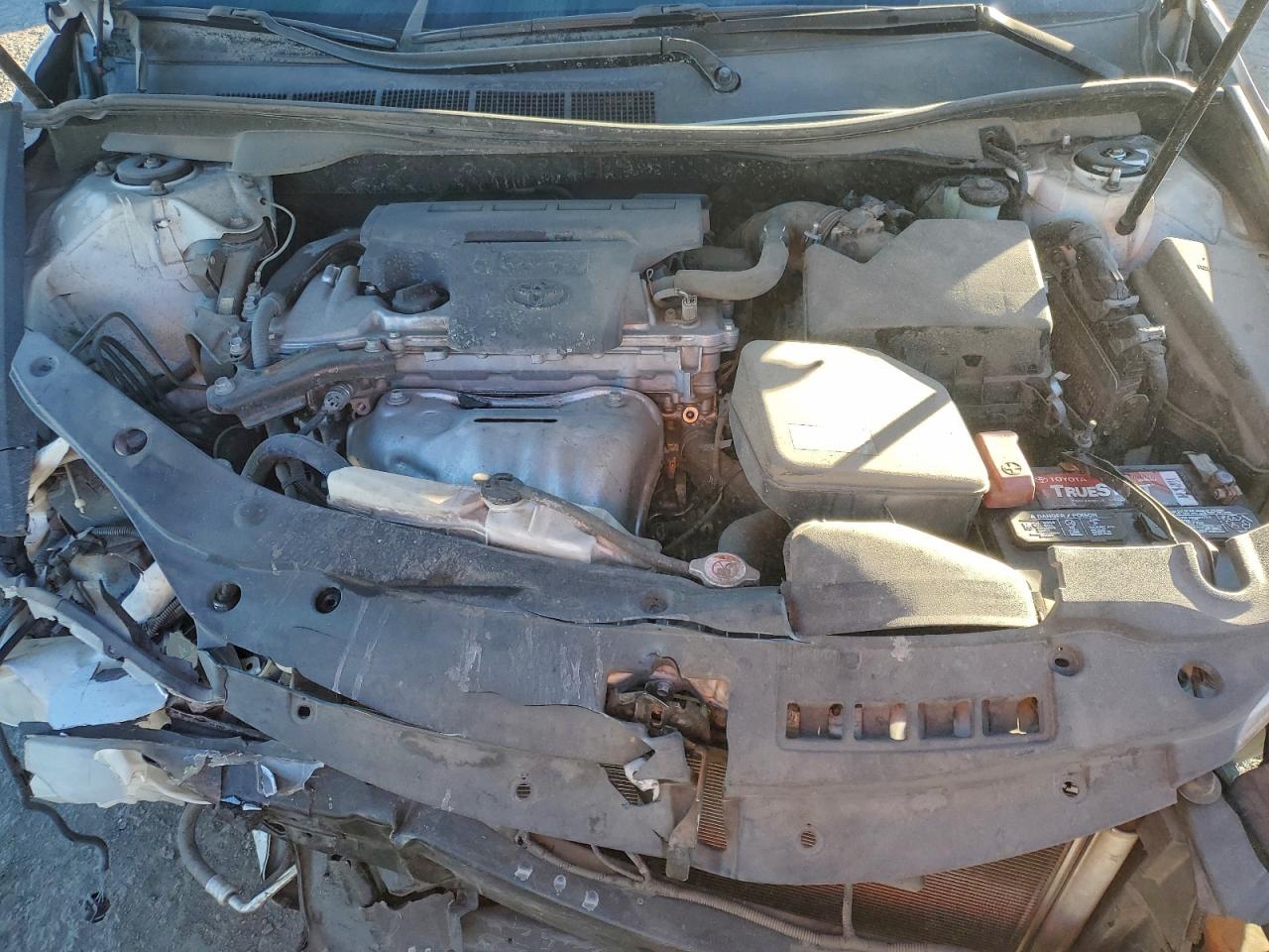 2017 TOYOTA CAMRY LE photo 11