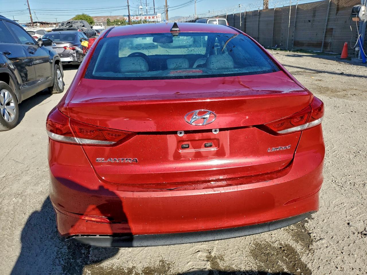 2017 HYUNDAI ELANTRA SE photo 6