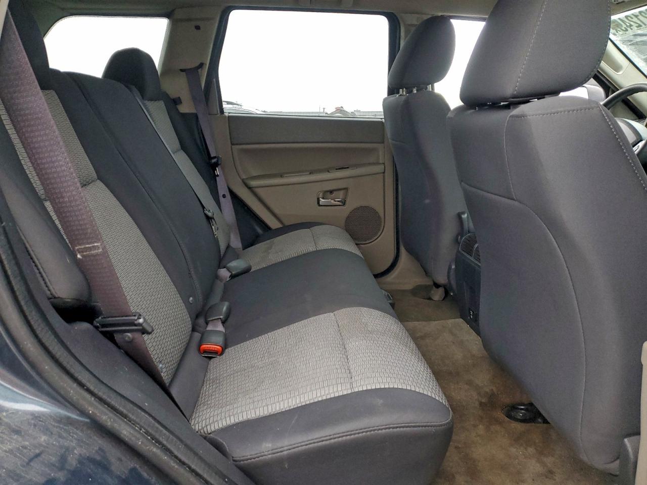 2008 JEEP GRAND CHEROKEE LAREDO photo 11