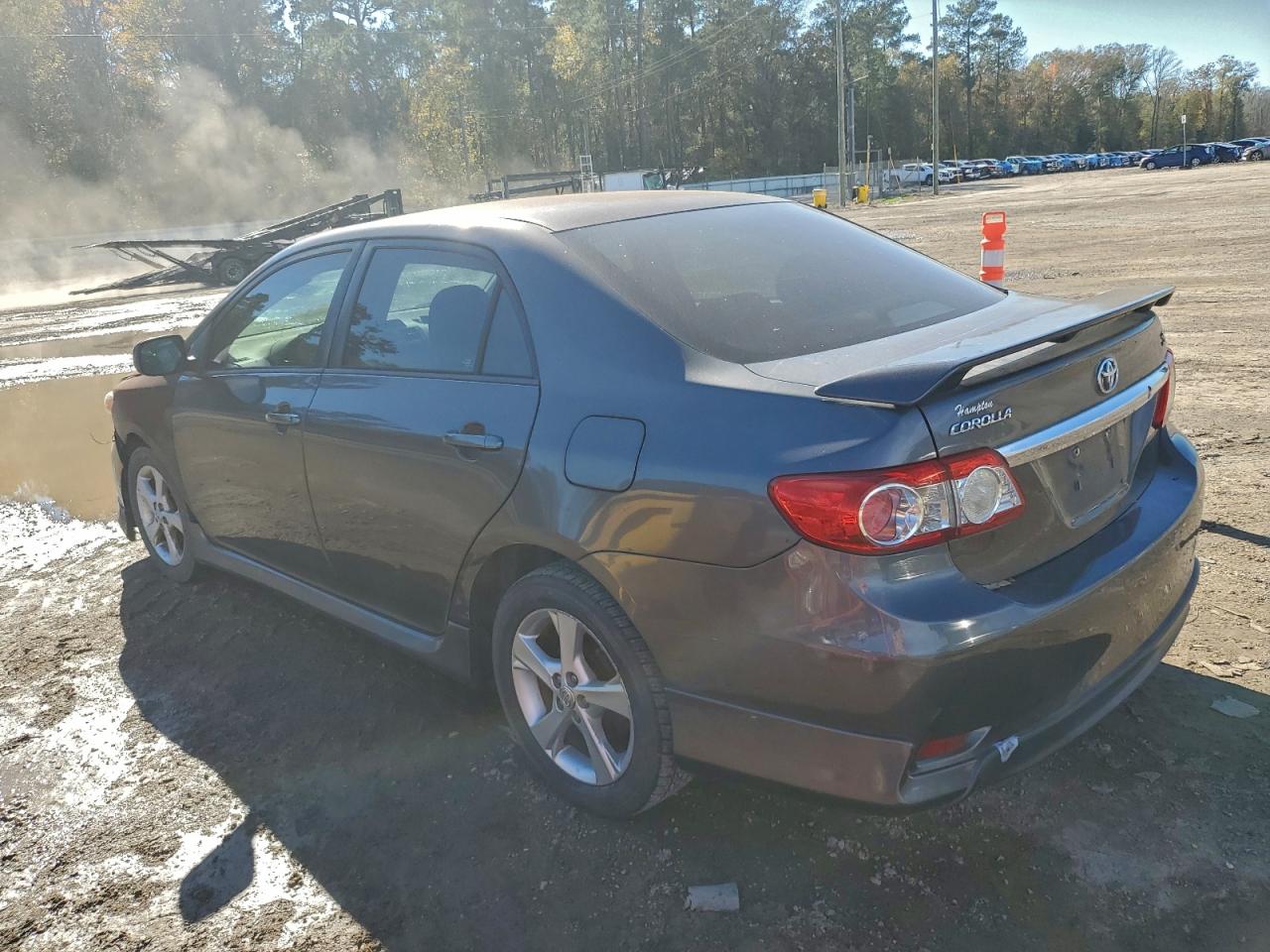2013 TOYOTA COROLLA BASE photo 2