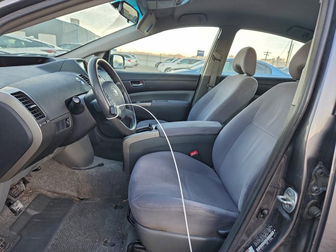 2007 TOYOTA PRIUS photo 7