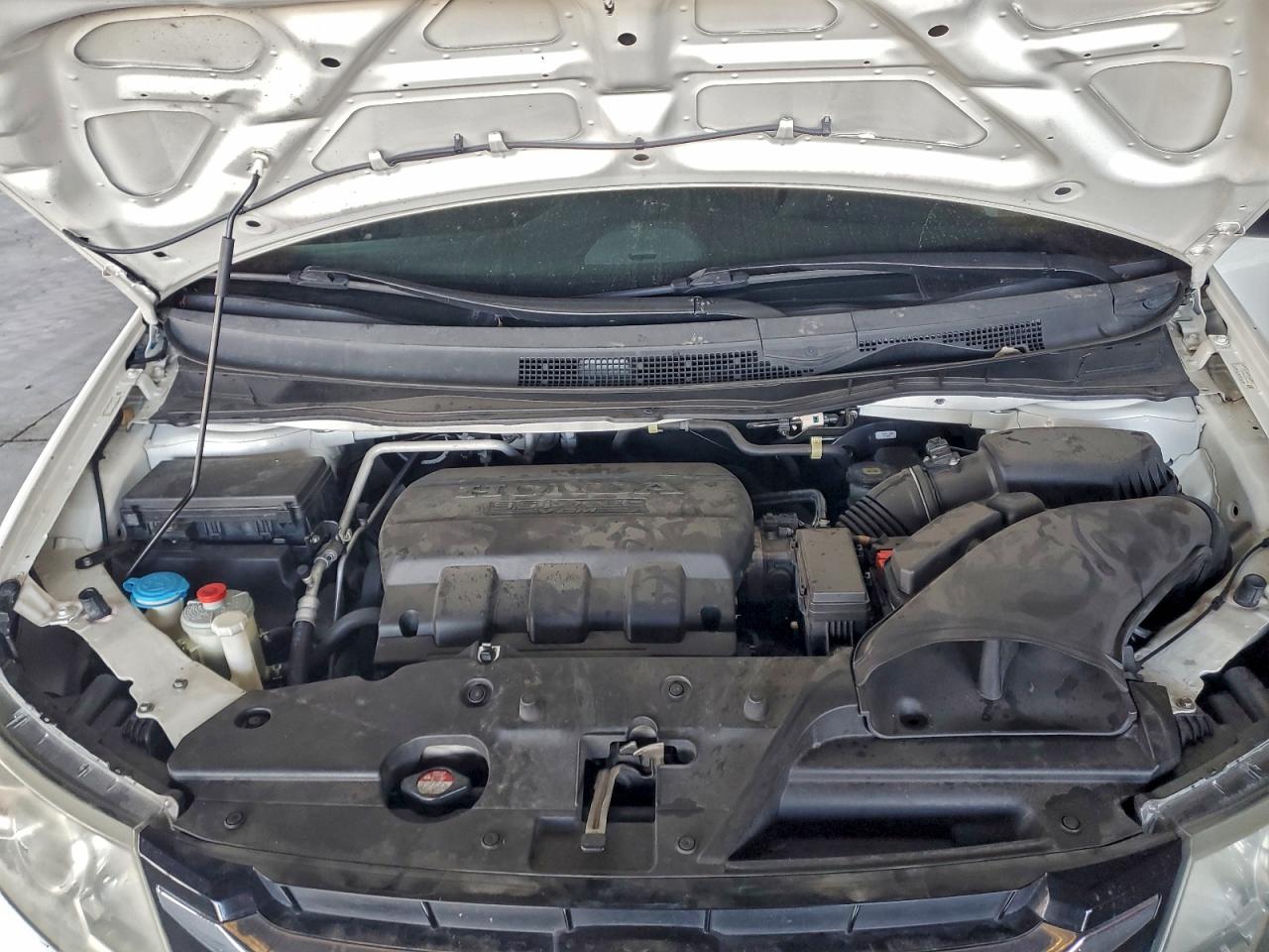 2014 HONDA ODYSSEY LX photo 12