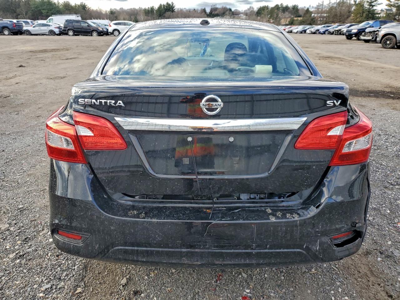2019 NISSAN SENTRA S photo 6
