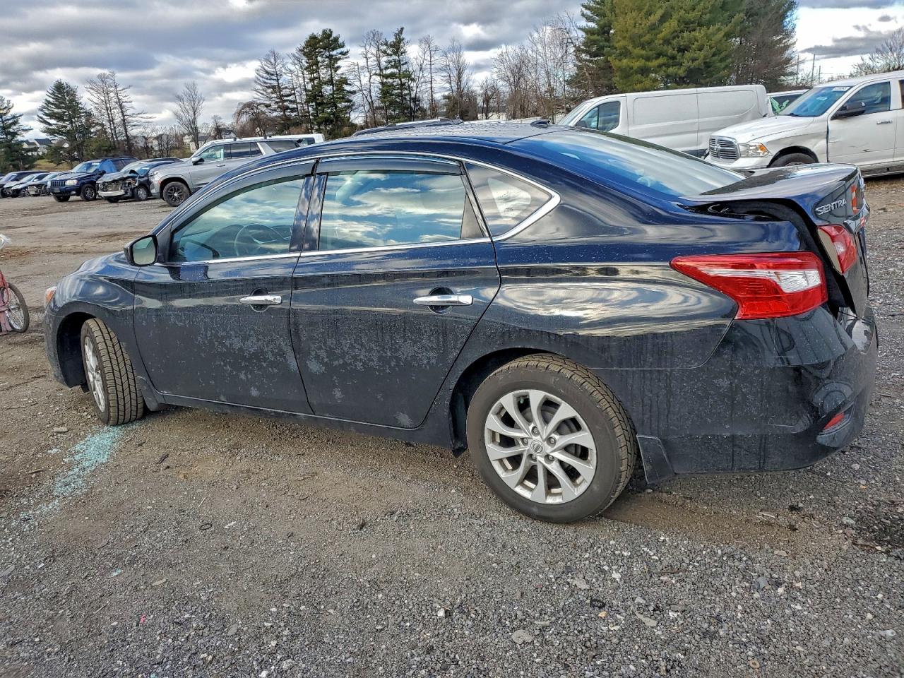 2019 NISSAN SENTRA S photo 2