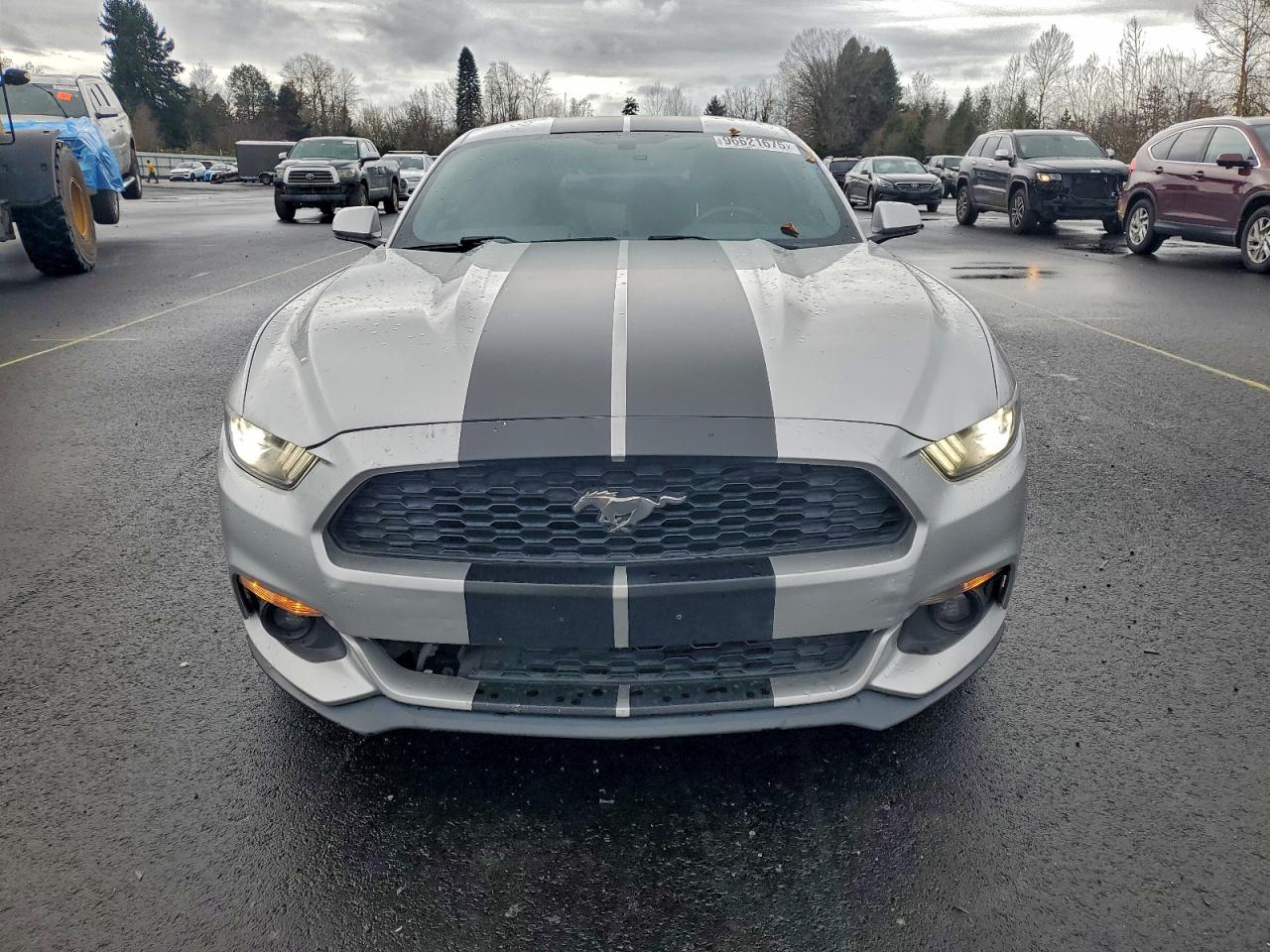 2017 FORD MUSTANG photo 5