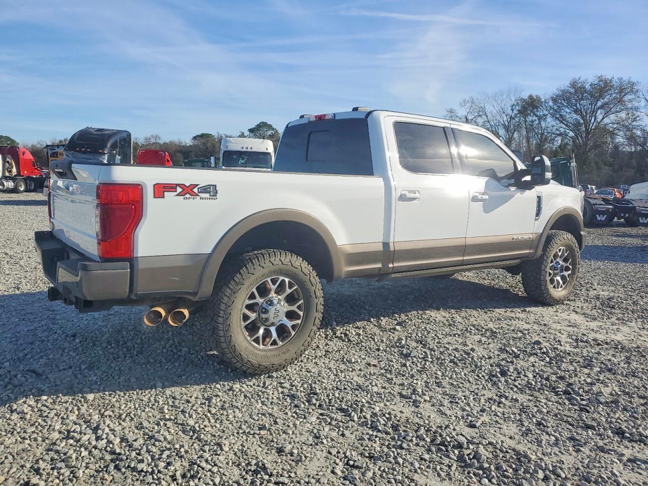 2022 FORD F350 SUPER DUTY photo 3