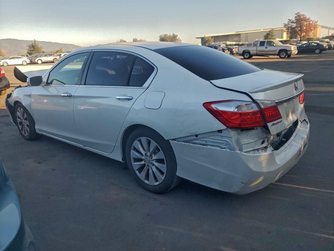 2013 HONDA ACCORD EXL photo 2