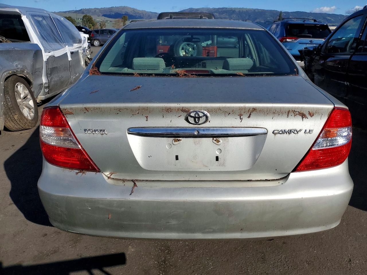 2003 TOYOTA CAMRY LE photo 6